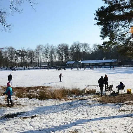 Nyaraló 't Vosseven Stramproy